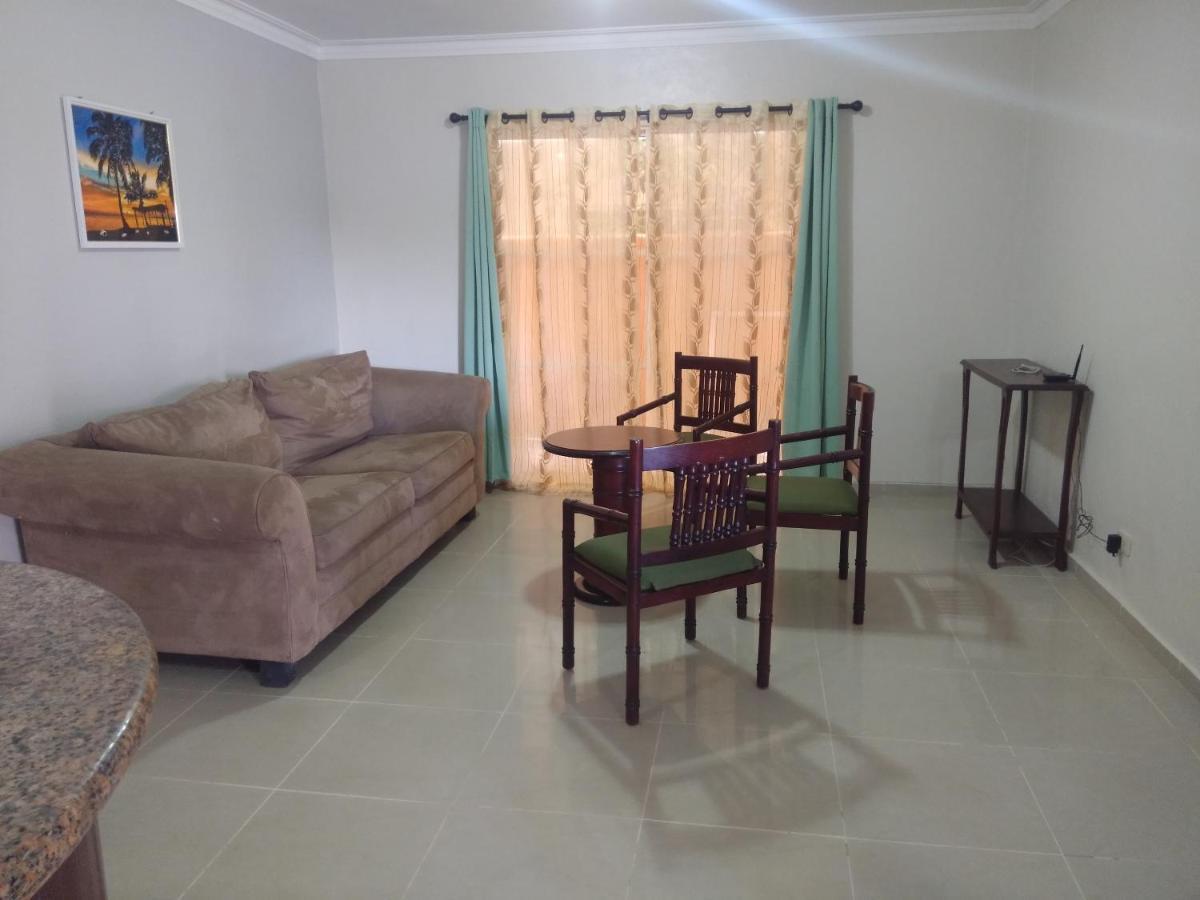 M & L Shared Apartment Пунта-Кана Экстерьер фото
